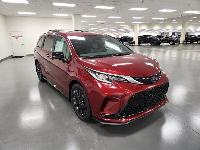 2024 Toyota Sienna XSE