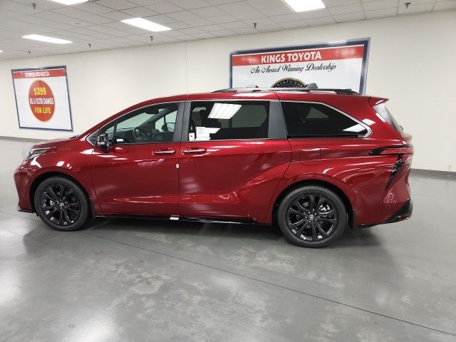 2024 Toyota Sienna XSE