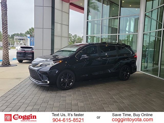 2024 Toyota Sienna XSE