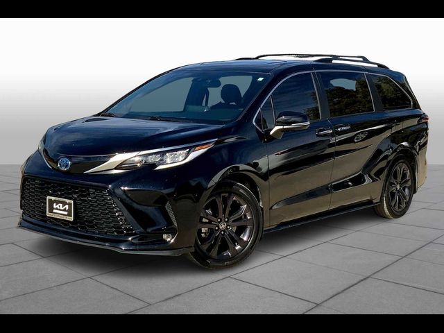 2024 Toyota Sienna XSE