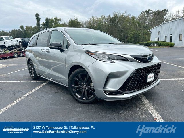 2024 Toyota Sienna XSE