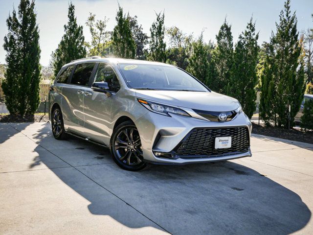 2024 Toyota Sienna XSE