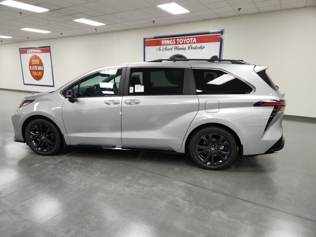 2024 Toyota Sienna XSE