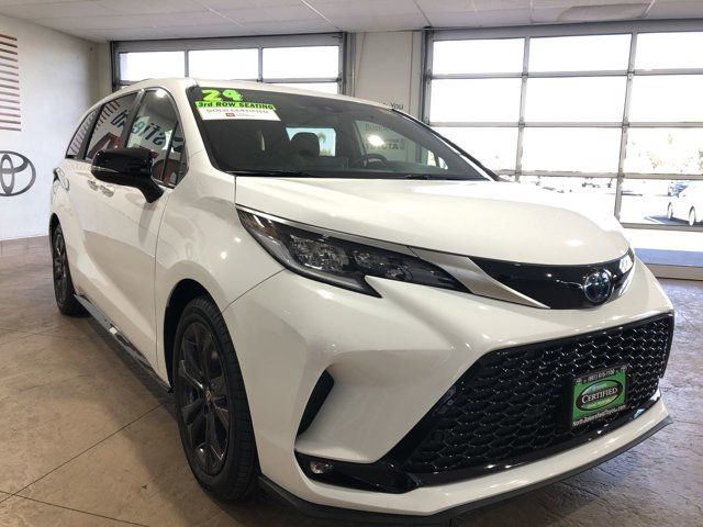 2024 Toyota Sienna XSE