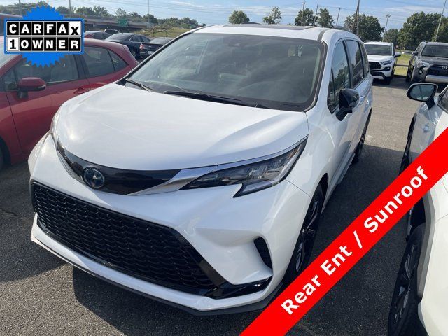 2024 Toyota Sienna XSE