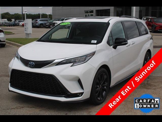 2024 Toyota Sienna XSE