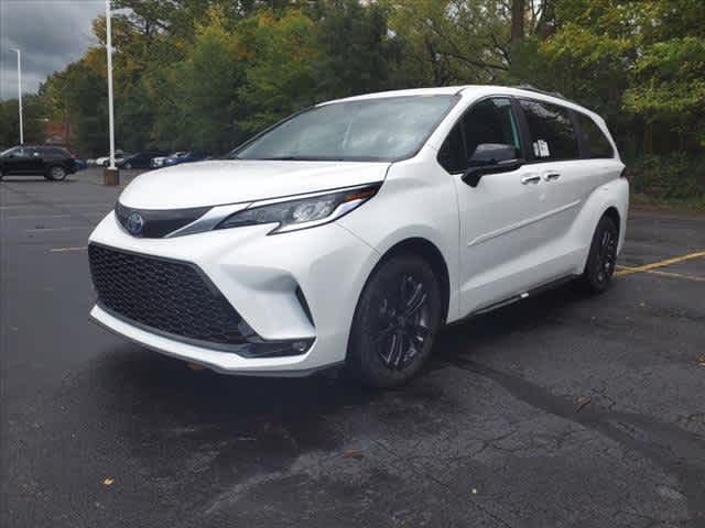 2024 Toyota Sienna XSE