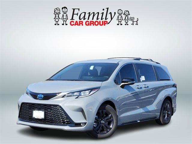 2024 Toyota Sienna XSE