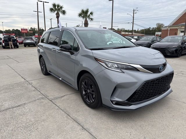 2024 Toyota Sienna XSE