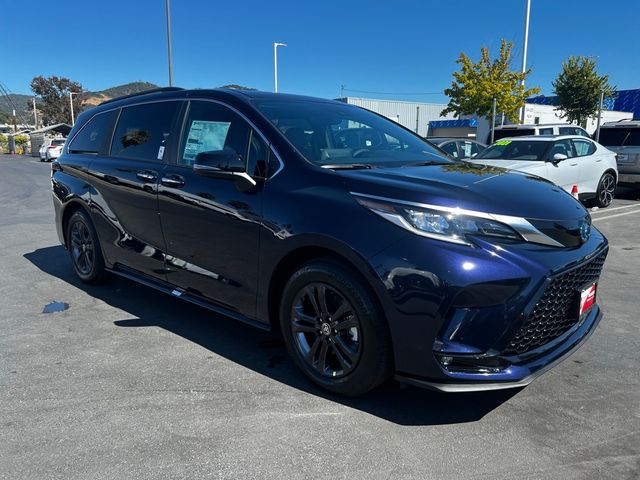 2024 Toyota Sienna XSE