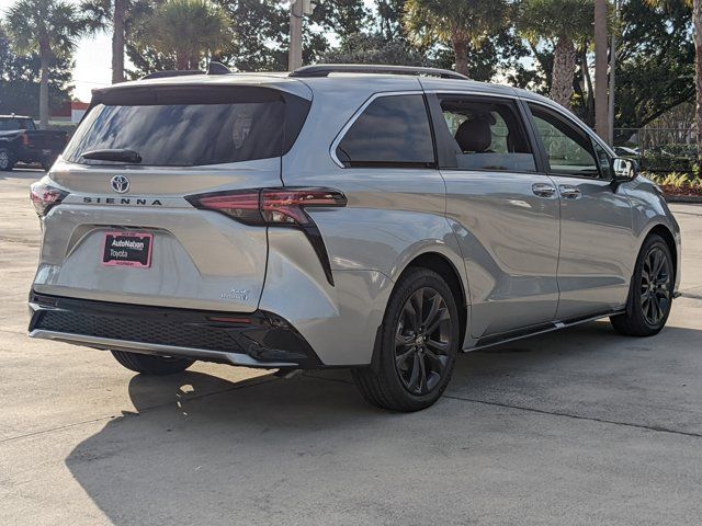 2024 Toyota Sienna XSE