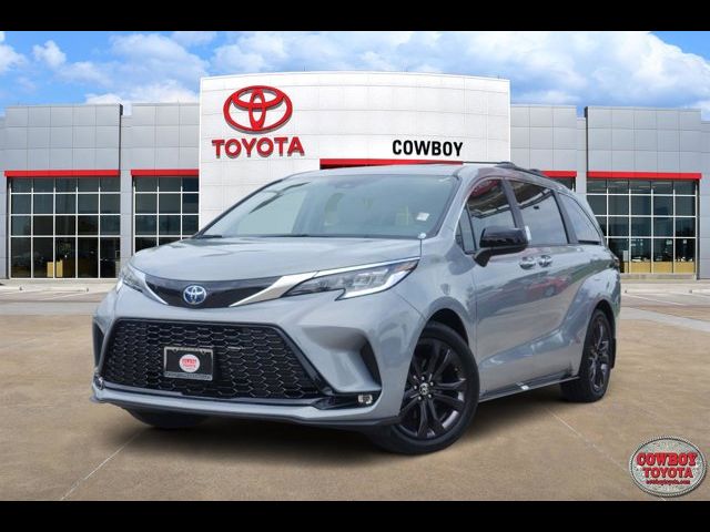 2024 Toyota Sienna XSE