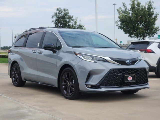 2024 Toyota Sienna XSE