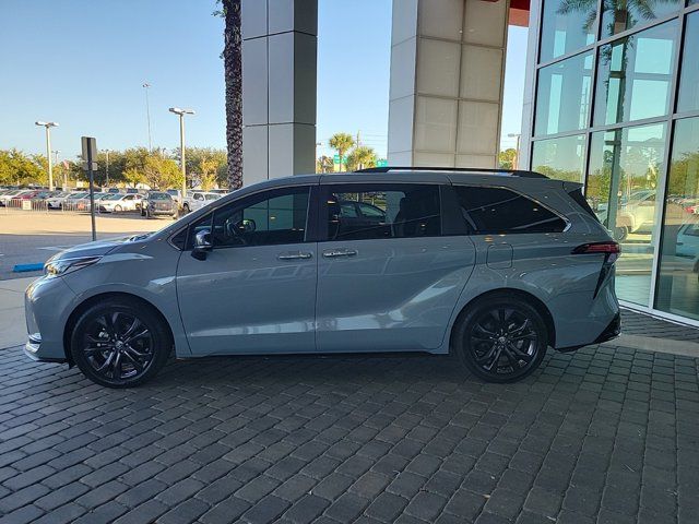 2024 Toyota Sienna XSE