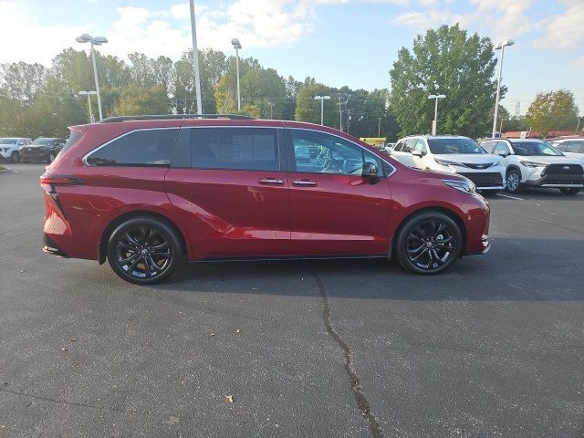 2024 Toyota Sienna XSE