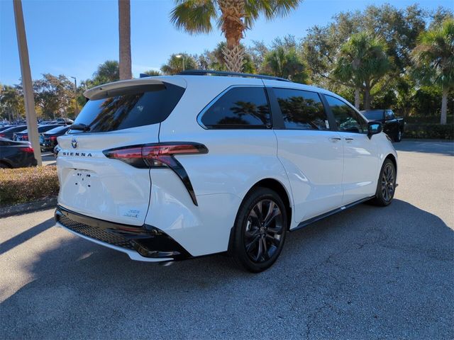 2024 Toyota Sienna XSE