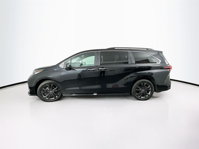 2024 Toyota Sienna XSE