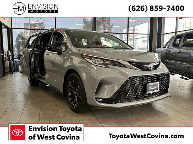 2024 Toyota Sienna XSE