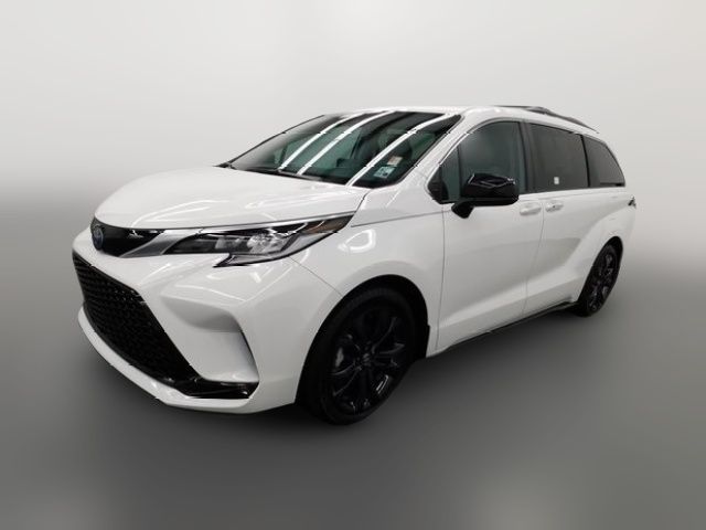 2024 Toyota Sienna XSE