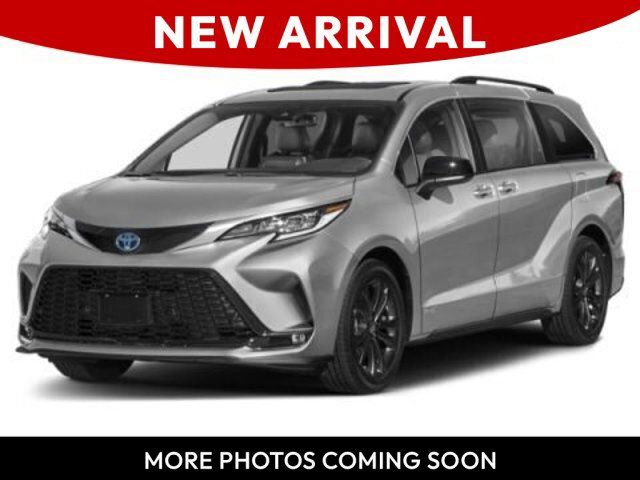 2024 Toyota Sienna XSE