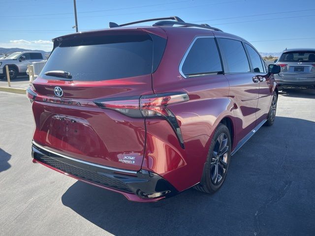 2024 Toyota Sienna XSE