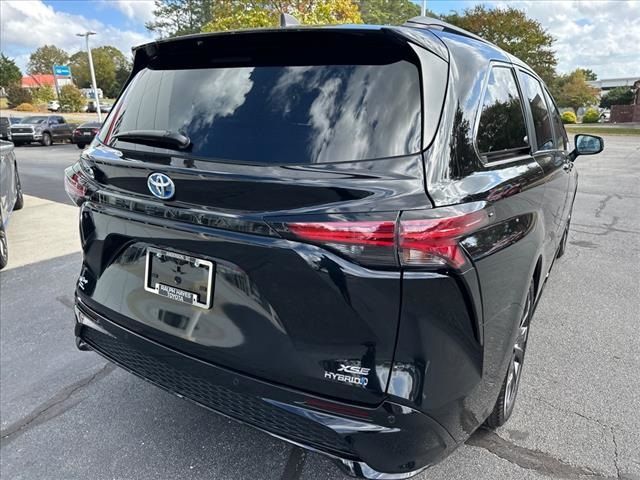 2024 Toyota Sienna XSE