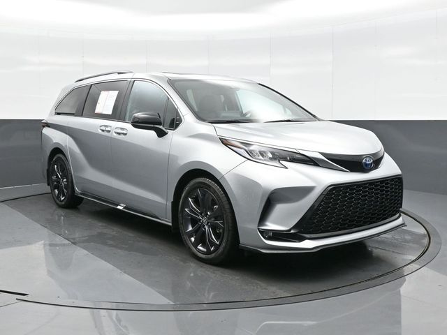 2024 Toyota Sienna XSE