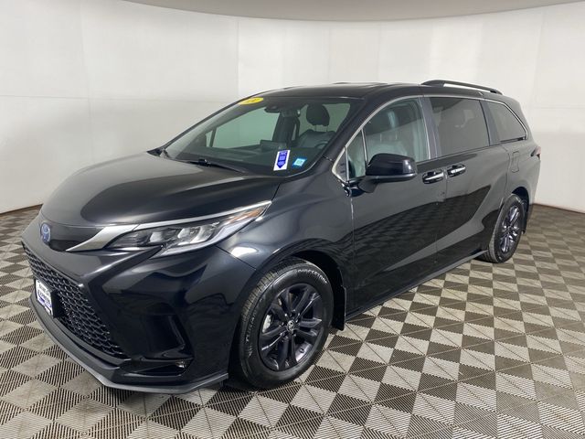 2024 Toyota Sienna XSE