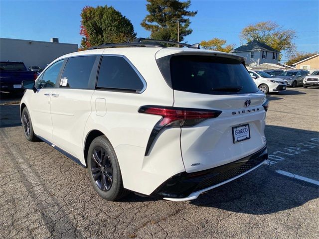 2024 Toyota Sienna XSE