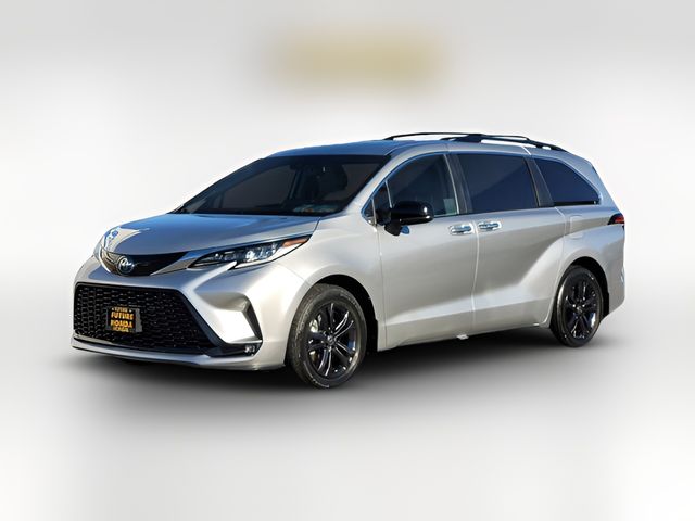 2024 Toyota Sienna XSE