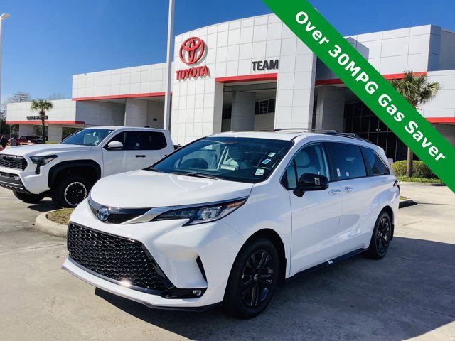 2024 Toyota Sienna XSE