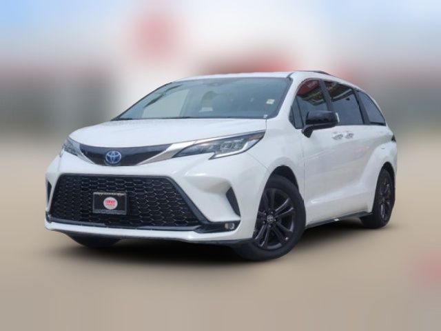 2024 Toyota Sienna XSE