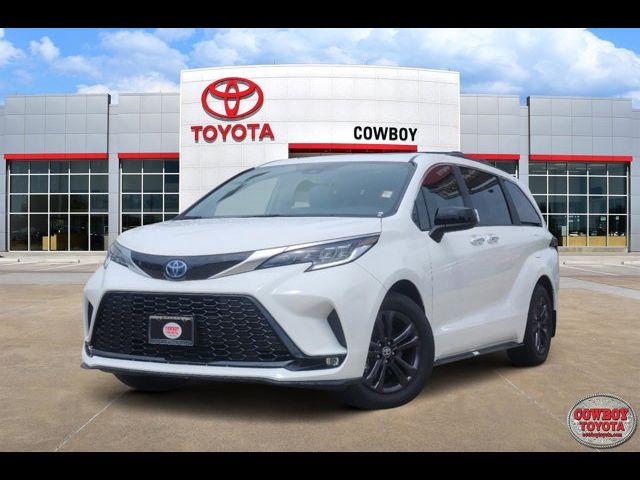 2024 Toyota Sienna XSE