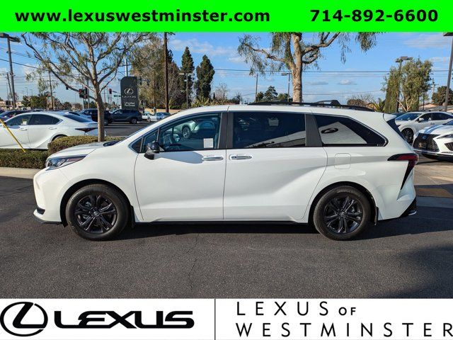 2024 Toyota Sienna XSE