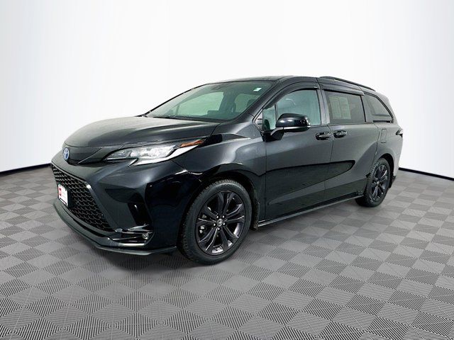 2024 Toyota Sienna XSE