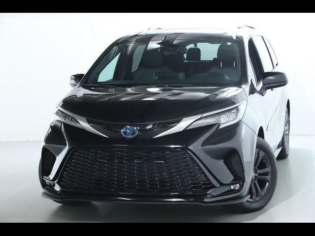 2024 Toyota Sienna XSE