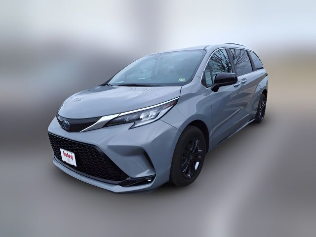 2024 Toyota Sienna XSE