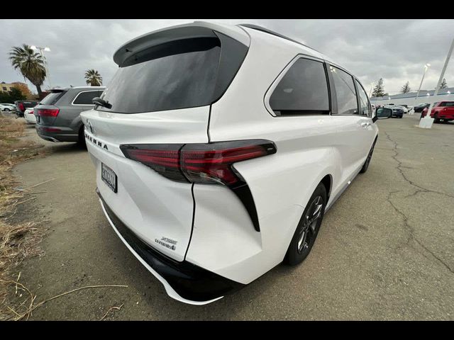 2024 Toyota Sienna XSE