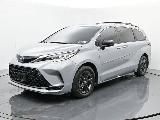 2024 Toyota Sienna XSE