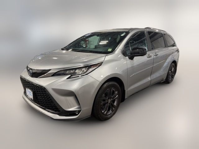 2024 Toyota Sienna XSE