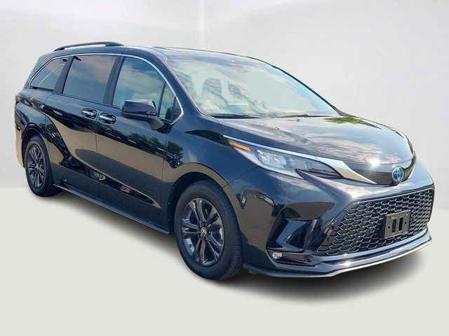 2024 Toyota Sienna XSE