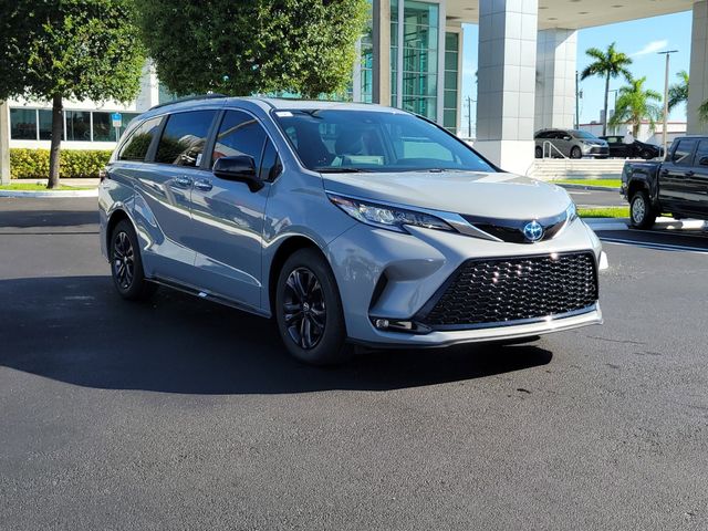 2024 Toyota Sienna XSE