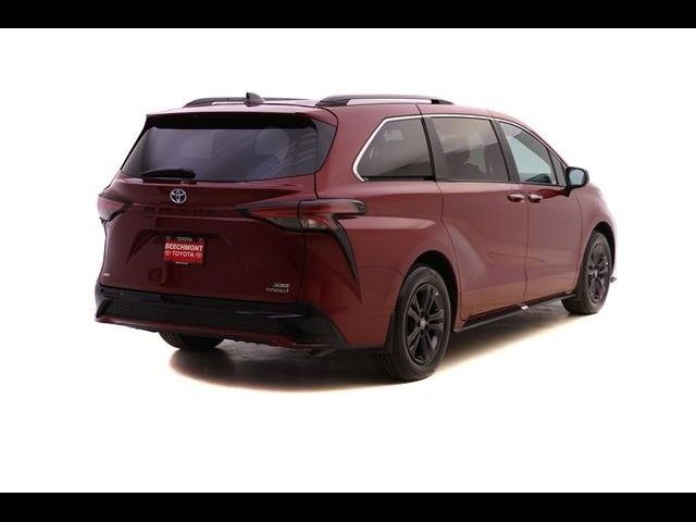 2024 Toyota Sienna XSE