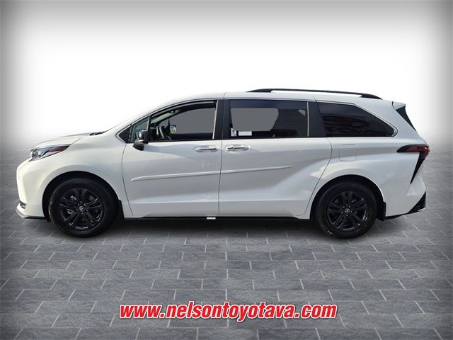 2024 Toyota Sienna XSE