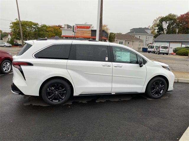 2024 Toyota Sienna XSE