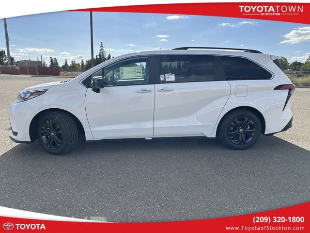 2024 Toyota Sienna XSE