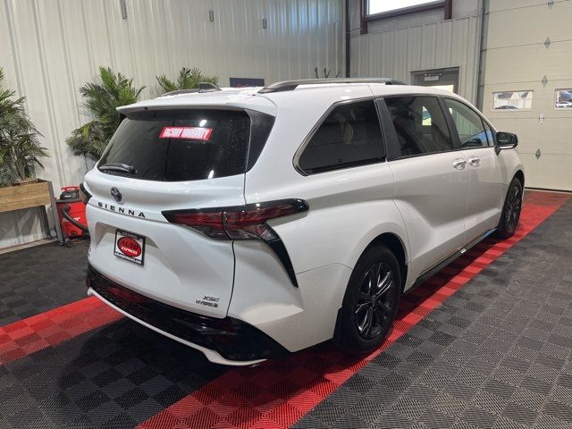 2024 Toyota Sienna XSE