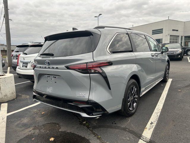 2024 Toyota Sienna XSE