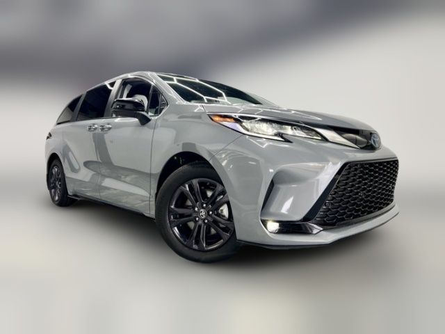 2024 Toyota Sienna XSE