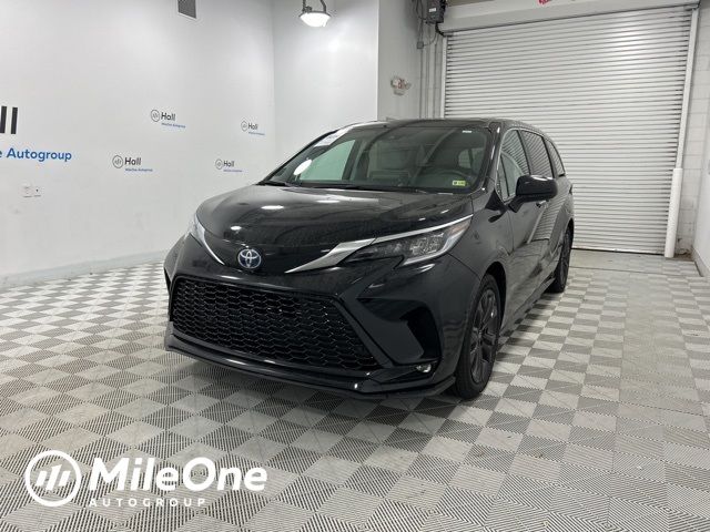 2024 Toyota Sienna XSE